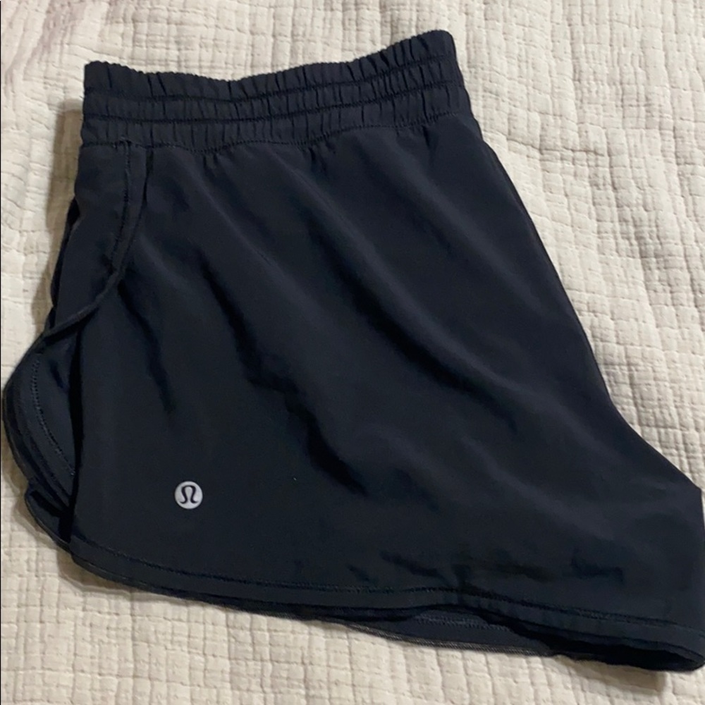Lululemon Seek The Heat running shorts